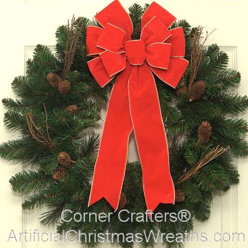 DELUXE TRADITIONAL CHRISTMAS WREATH